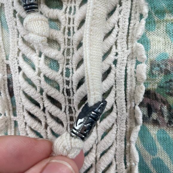 CHICO'S Boho Top Women's 0 Small Abstract Artsy Print Casual Lightweight - Picture 4 of 10